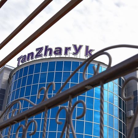 Tanzharyk Hotel Aktobe Exterior photo